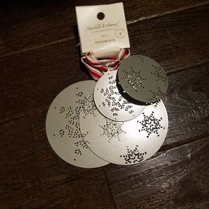 Hearth and Hand ornament set, 4 piece, NEW